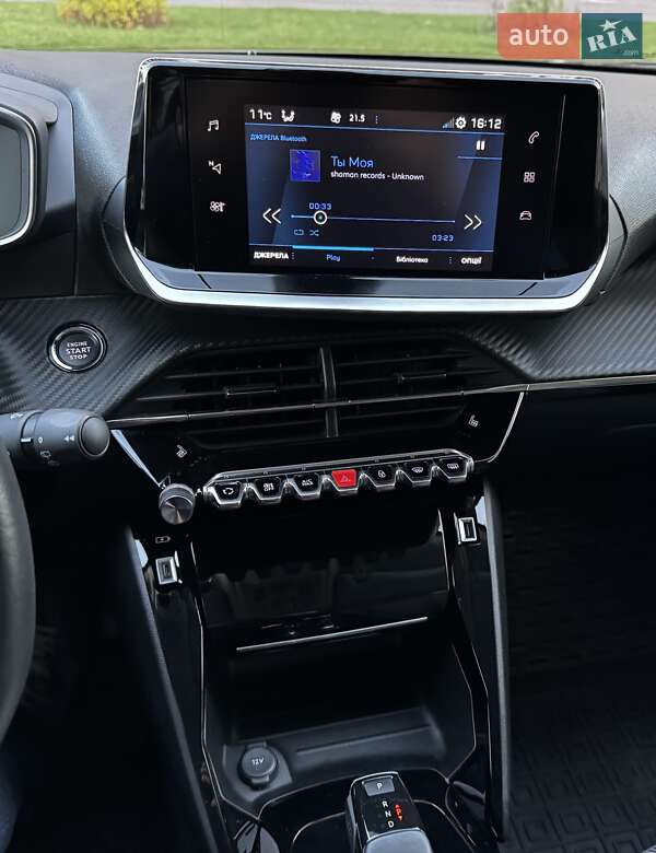 Внедорожник / Кроссовер Peugeot 2008 2021 в Киеве