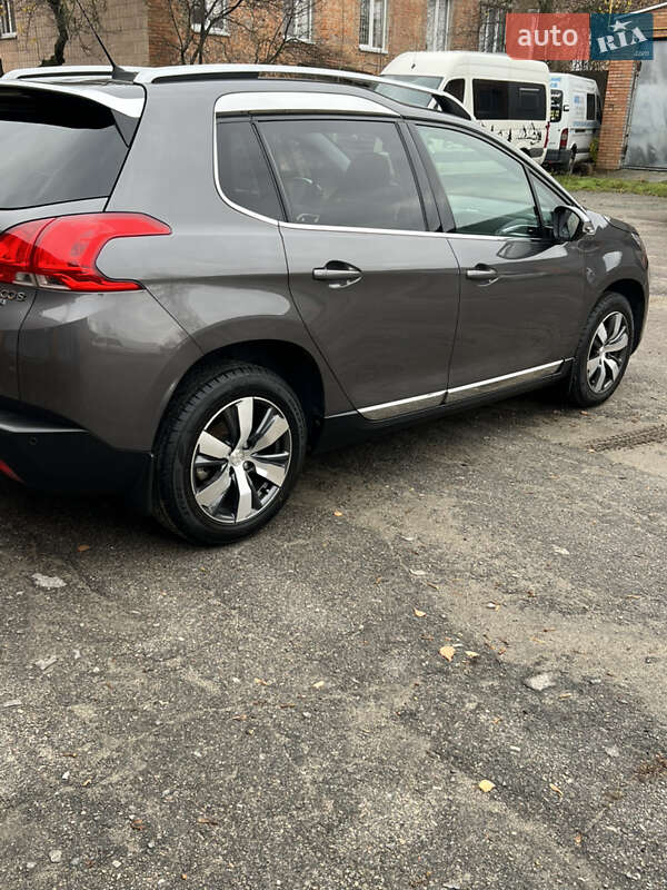 Внедорожник / Кроссовер Peugeot 2008 2013 в Бердичеве