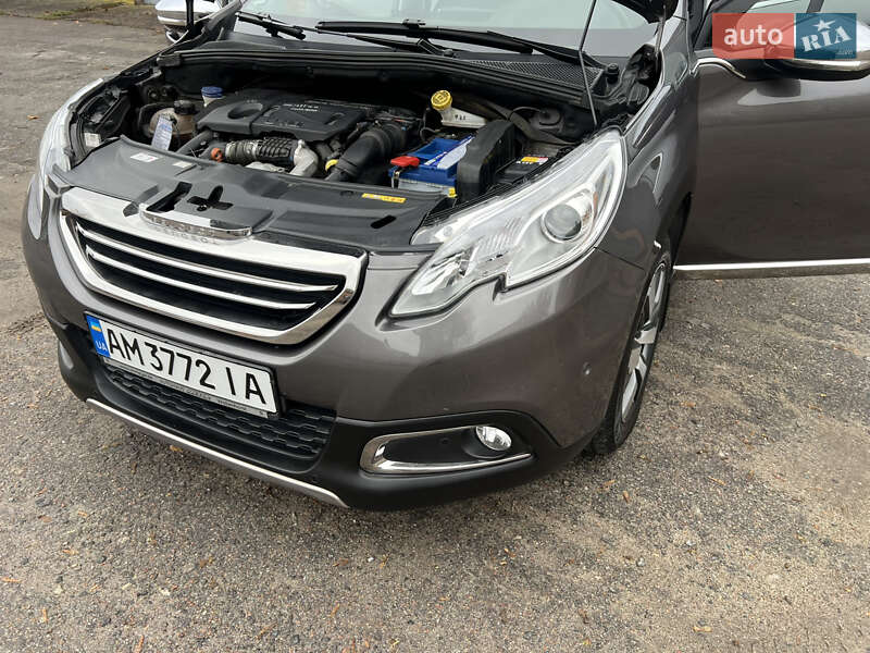 Внедорожник / Кроссовер Peugeot 2008 2013 в Бердичеве