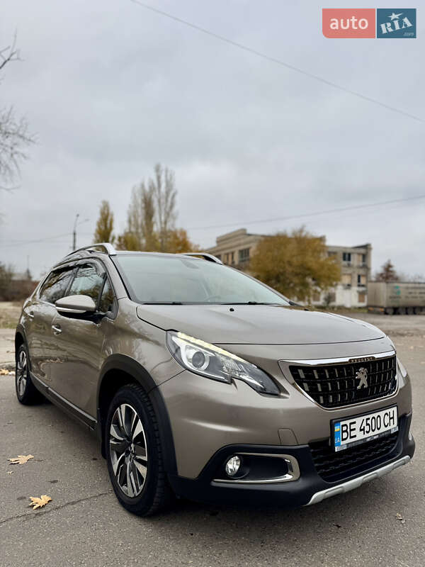 Внедорожник / Кроссовер Peugeot 2008 2017 в Николаеве