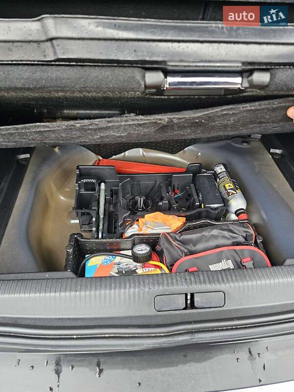 Позашляховик / Кросовер Peugeot 2008 2020 в Стрию