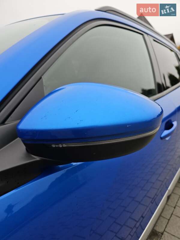 Позашляховик / Кросовер Peugeot 2008 2020 в Стрию