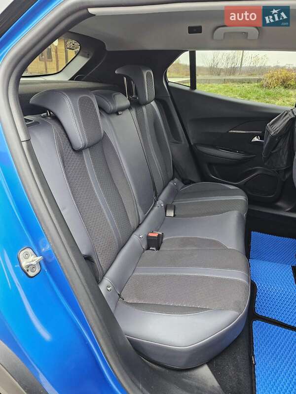 Позашляховик / Кросовер Peugeot 2008 2020 в Стрию