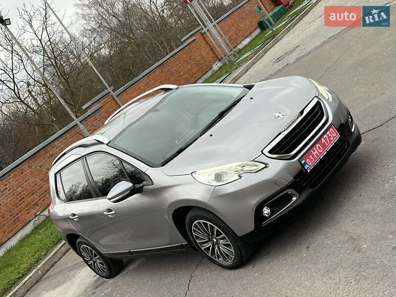Внедорожник / Кроссовер Peugeot 2008 2015 в Дрогобыче
