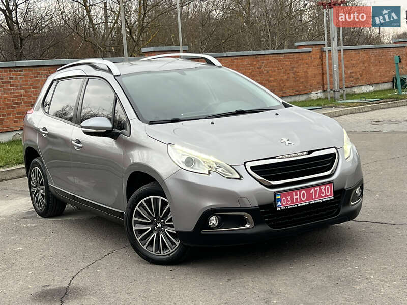 Внедорожник / Кроссовер Peugeot 2008 2015 в Дрогобыче