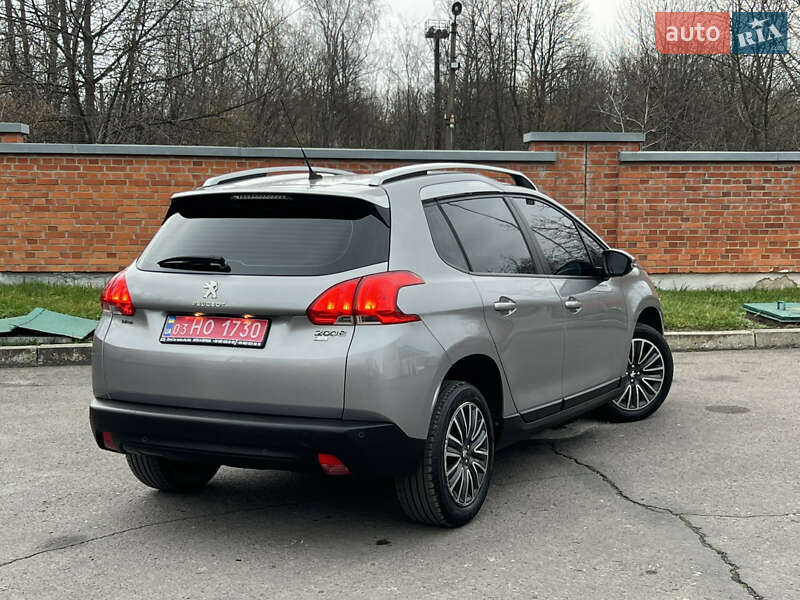 Внедорожник / Кроссовер Peugeot 2008 2015 в Дрогобыче