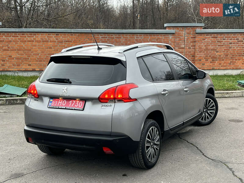 Внедорожник / Кроссовер Peugeot 2008 2015 в Дрогобыче