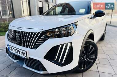 Внедорожник / Кроссовер Peugeot 2008 2023 в Киеве