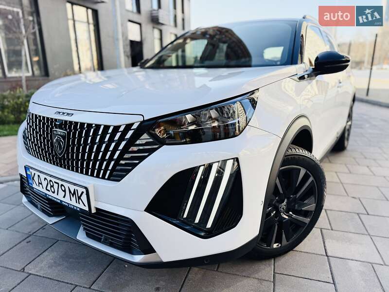 Внедорожник / Кроссовер Peugeot 2008 2023 в Киеве