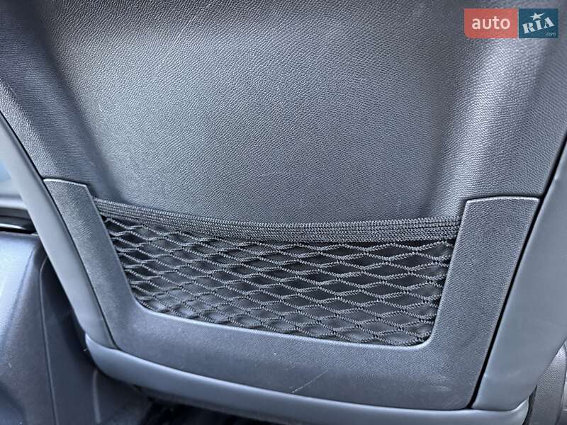 Внедорожник / Кроссовер Peugeot 2008 2023 в Киеве