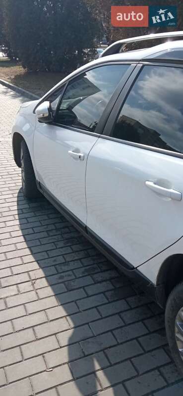 Внедорожник / Кроссовер Peugeot 2008 2017 в Луцке фото 13 Внедорожник / Кроссовер Peugeot 2008 2017 в Луцке