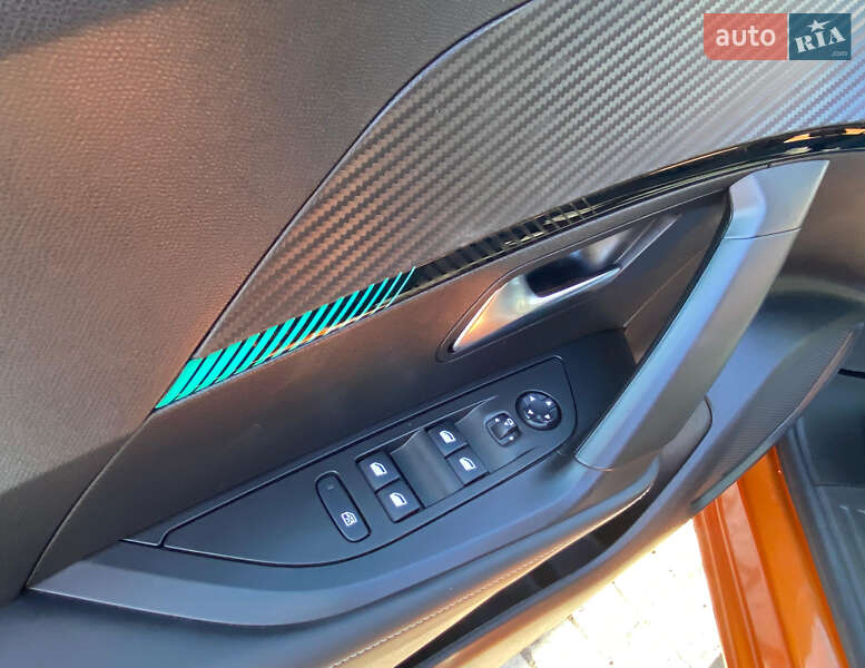 Внедорожник / Кроссовер Peugeot 2008 2021 в Ровно