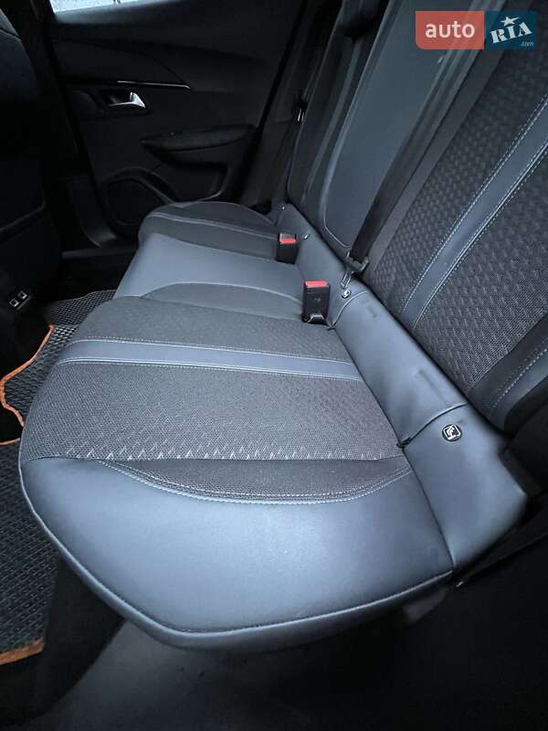 Внедорожник / Кроссовер Peugeot 2008 2020 в Харькове