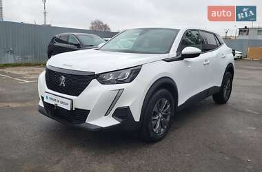 Внедорожник / Кроссовер Peugeot 2008 2021 в Киеве