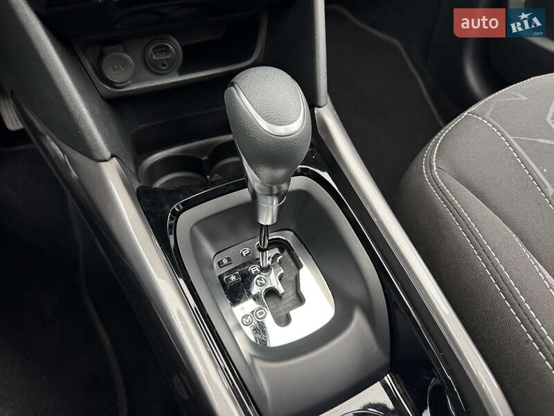 Внедорожник / Кроссовер Peugeot 2008 2018 в Киеве фото 32 Внедорожник / Кроссовер Peugeot 2008 2018 в Киеве