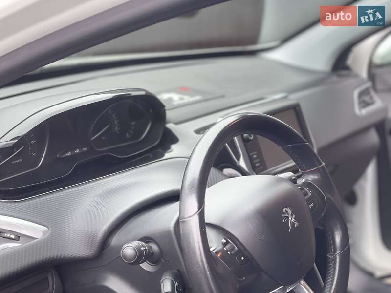 Peugeot 2008 2017 Peugeot 2008 2017