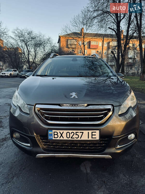 Внедорожник / Кроссовер Peugeot 2008 2015 в Староконстантинове