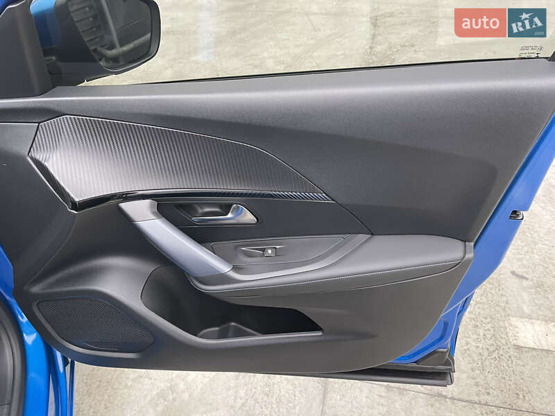 Позашляховик / Кросовер Peugeot 2008 2021 в Києві