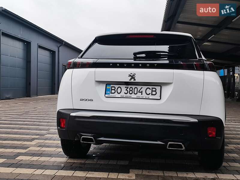 Позашляховик / Кросовер Peugeot 2008 2020 в Львові