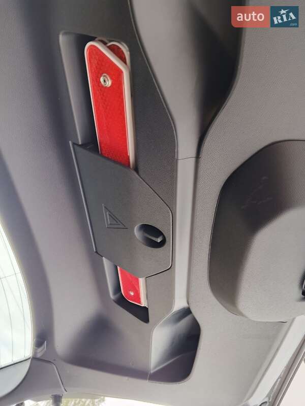 Позашляховик / Кросовер Peugeot 2008 2020 в Полтаві