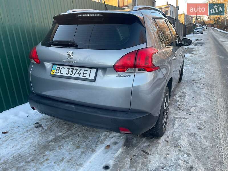 Позашляховик / Кросовер Peugeot 2008 2014 в Львові