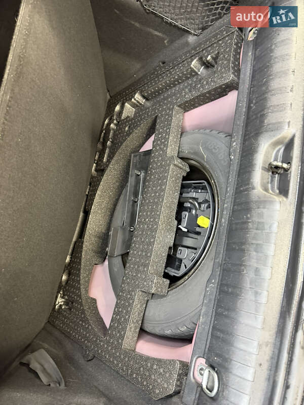 Позашляховик / Кросовер Peugeot 2008 2018 в Києві