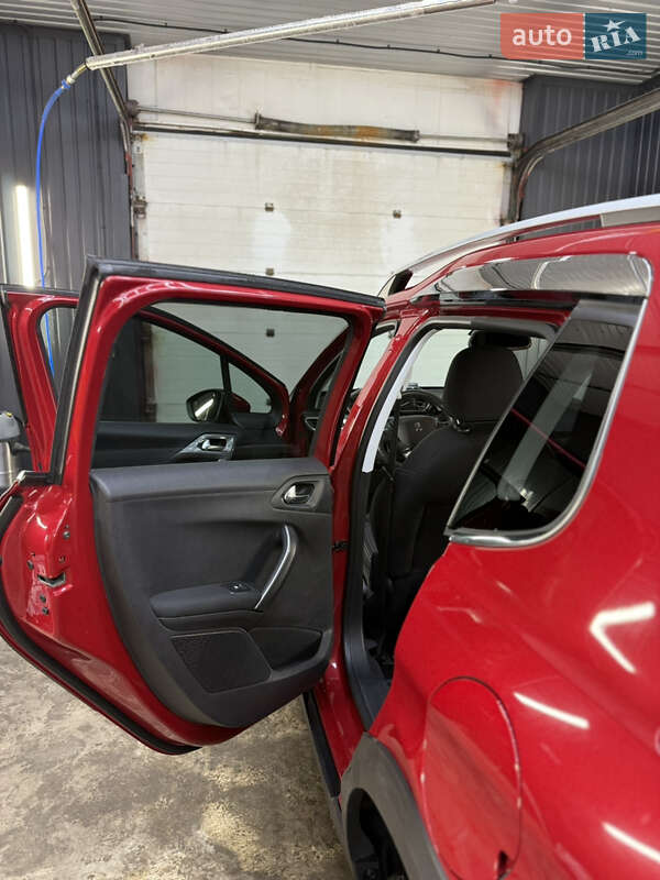 Позашляховик / Кросовер Peugeot 2008 2018 в Києві