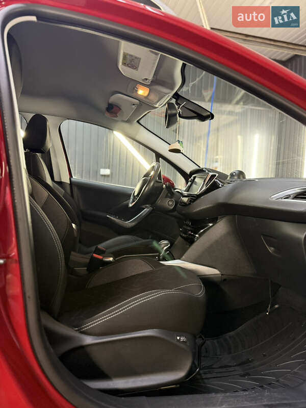 Позашляховик / Кросовер Peugeot 2008 2018 в Києві