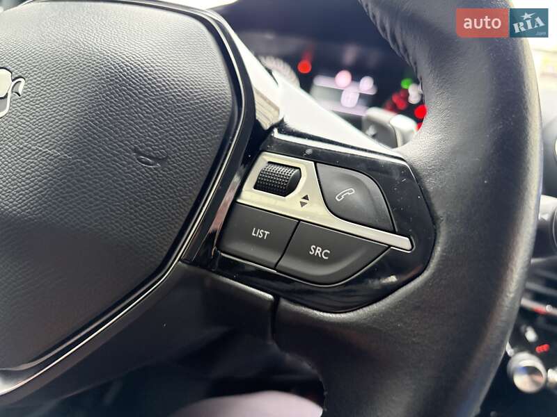 Внедорожник / Кроссовер Peugeot 2008 2021 в Киеве фото 9 Внедорожник / Кроссовер Peugeot 2008 2021 в Киеве
