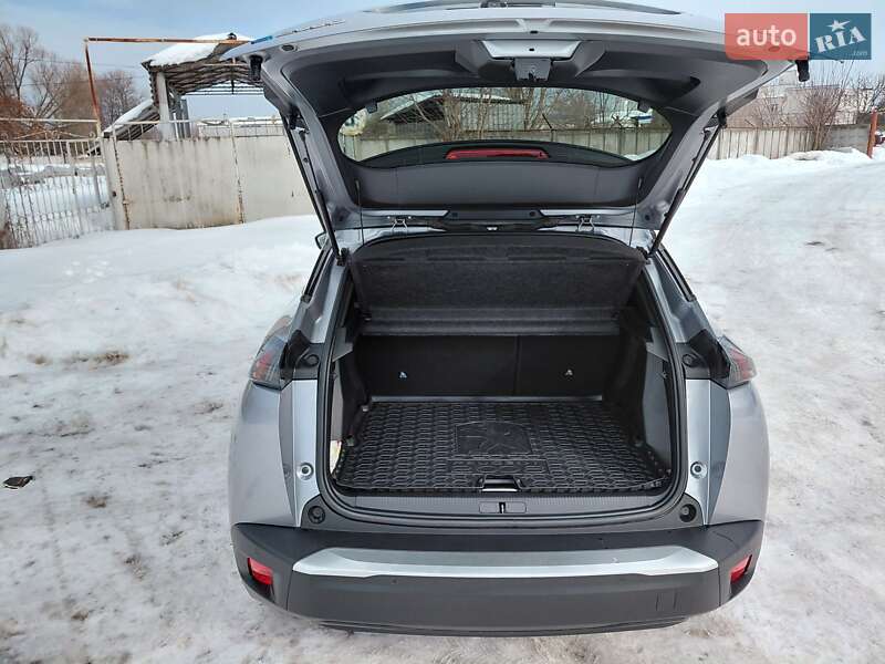 Внедорожник / Кроссовер Peugeot 2008 2021 в Шостке