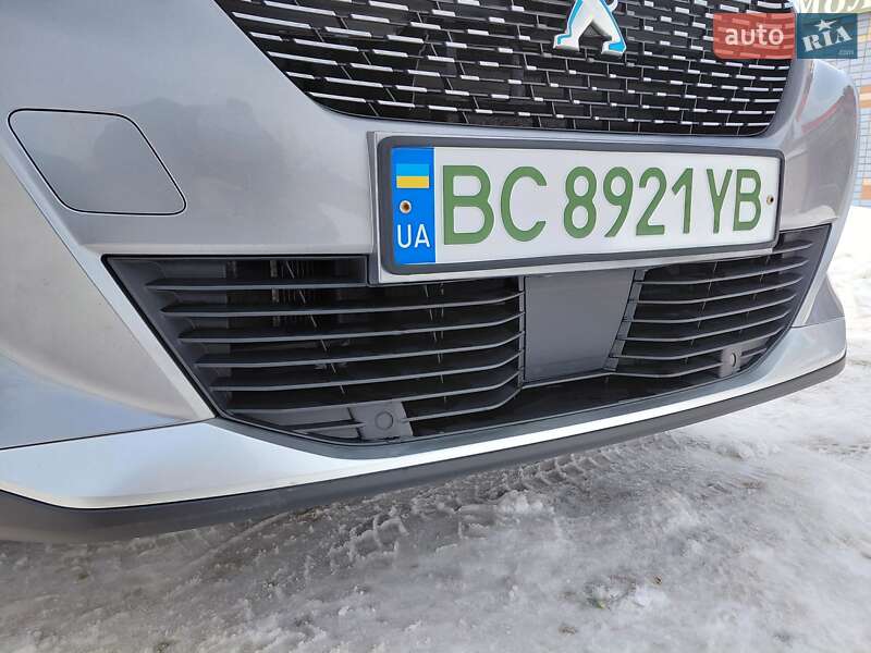 Внедорожник / Кроссовер Peugeot 2008 2021 в Шостке
