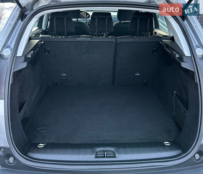 Внедорожник / Кроссовер Peugeot 2008 2016 в Шепетовке