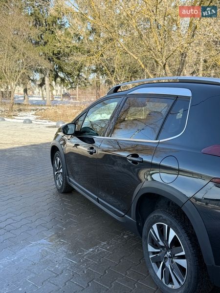 Внедорожник / Кроссовер Peugeot 2008 2017 в Тернополе