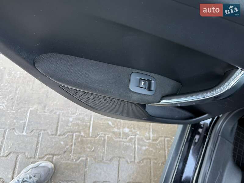 Внедорожник / Кроссовер Peugeot 2008 2017 в Тернополе