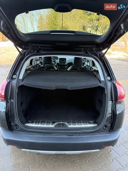 Внедорожник / Кроссовер Peugeot 2008 2017 в Тернополе