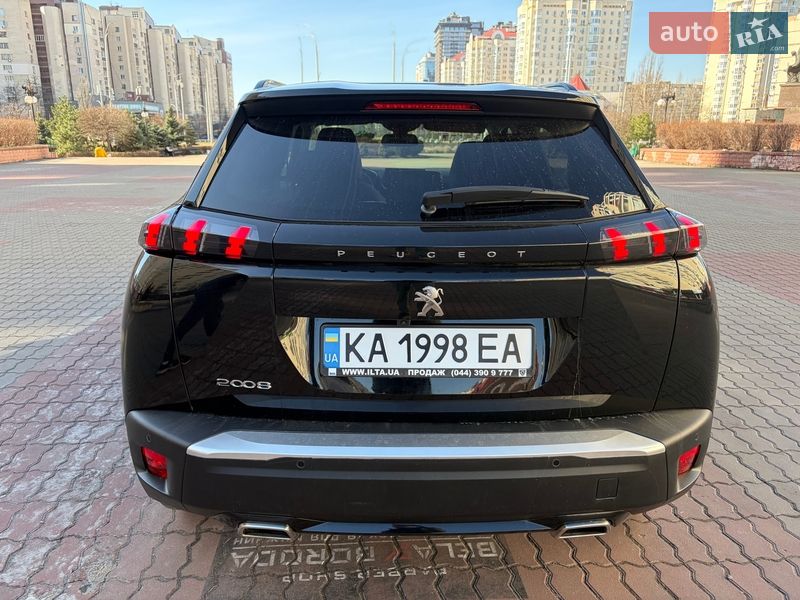 Внедорожник / Кроссовер Peugeot 2008 2021 в Киеве