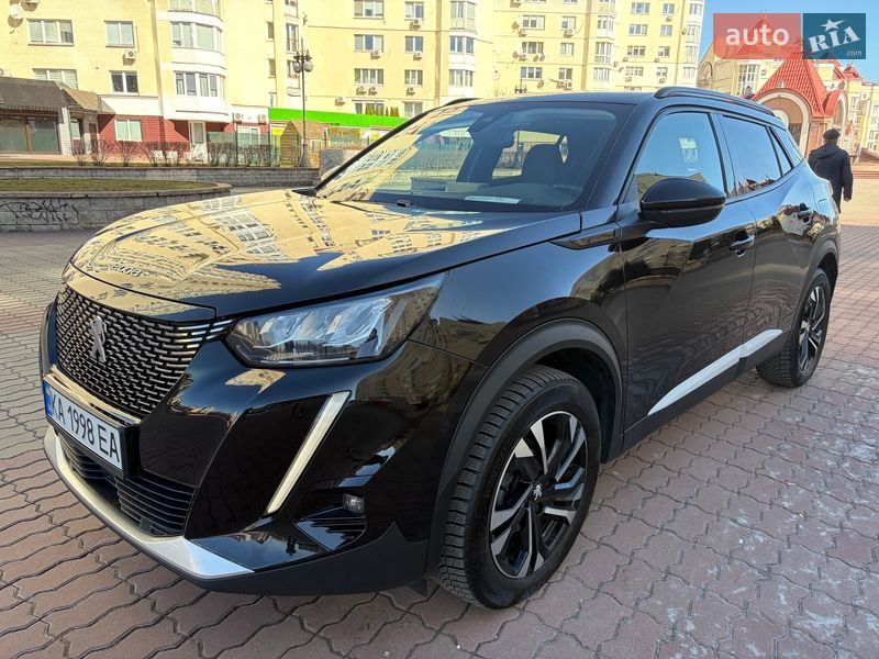 Внедорожник / Кроссовер Peugeot 2008 2021 в Киеве