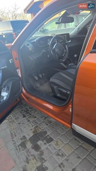 Внедорожник / Кроссовер Peugeot 2008 2020 в Черкассах