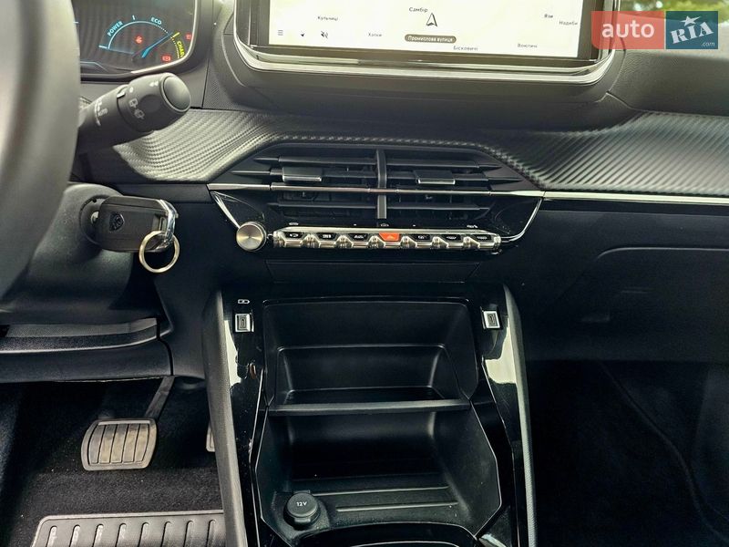 Внедорожник / Кроссовер Peugeot 2008 2024 в Самборе фото 28 Внедорожник / Кроссовер Peugeot 2008 2024 в Самборе