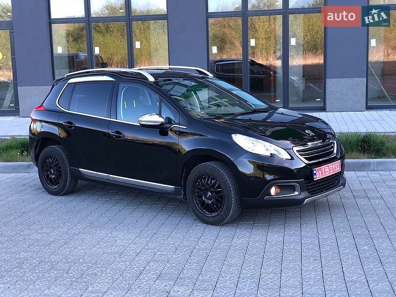 Внедорожник / Кроссовер Peugeot 2008 2014 в Львове