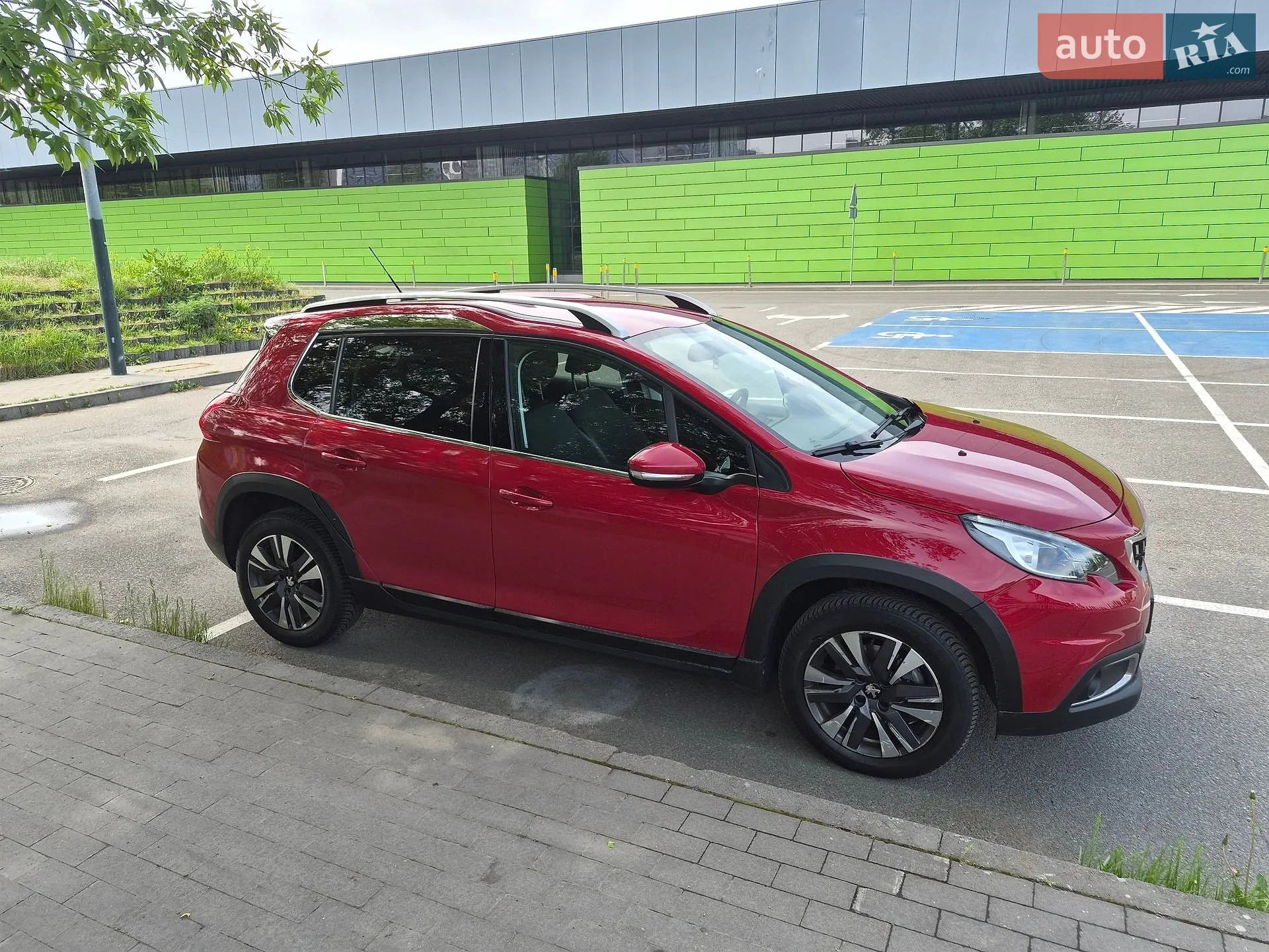 2019 Peugeot 2008 - мініатюра 12