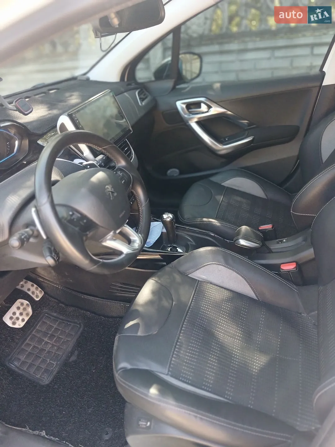 2015 Peugeot 2008 - мініатюра 7