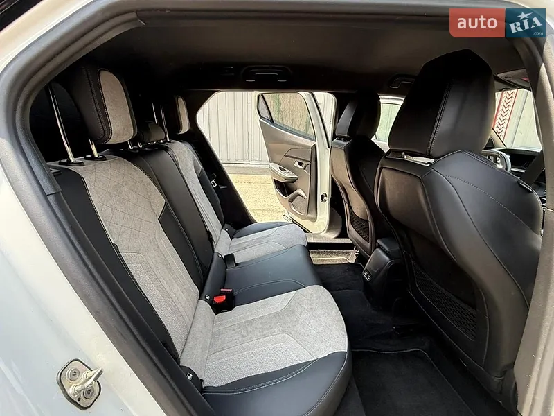 Peugeot 2008 2020 VIN VR3UKZKXZLJ808599 фото оголошення 30 з 65