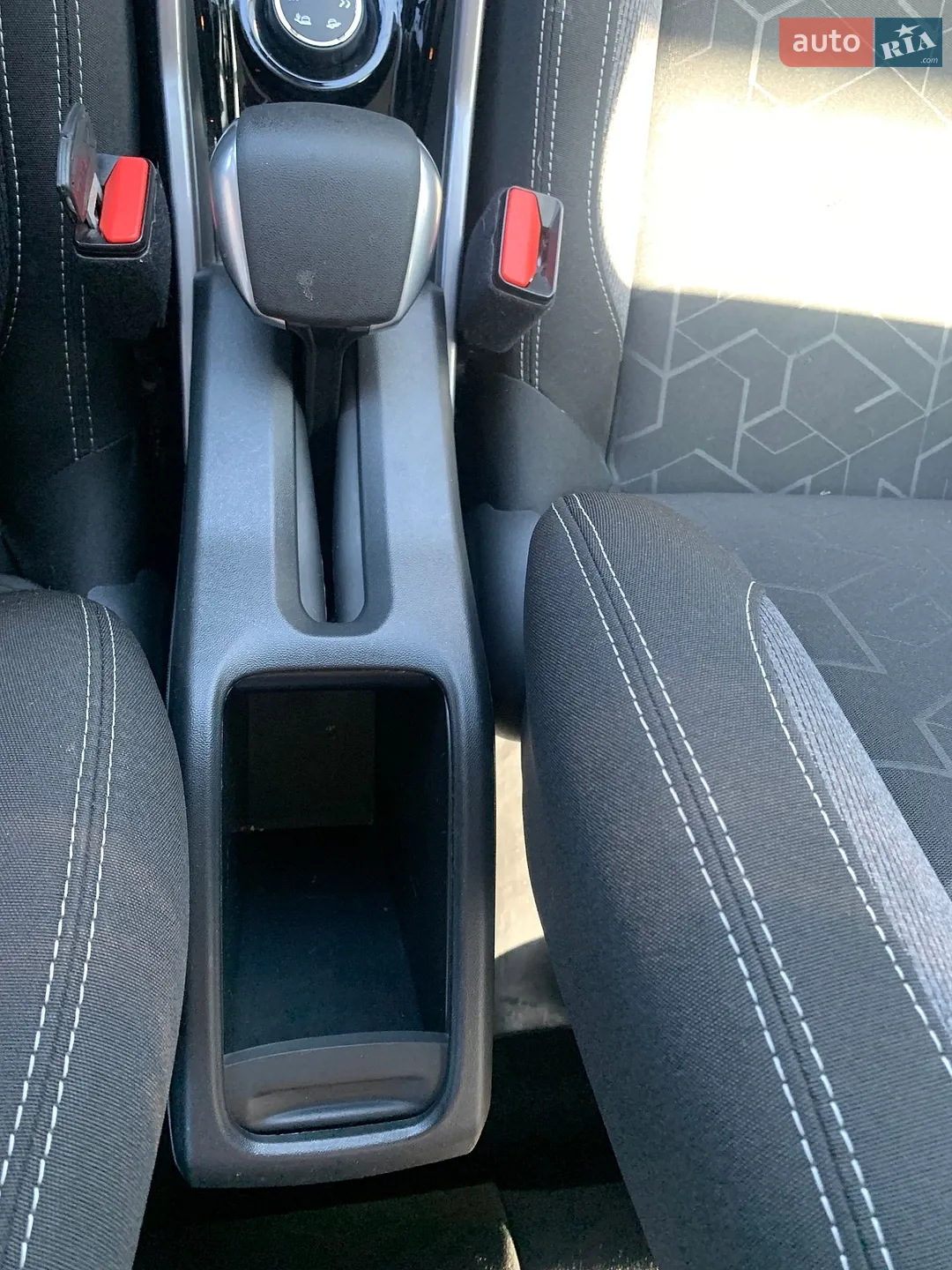 2018 Peugeot 2008 - мініатюра 32