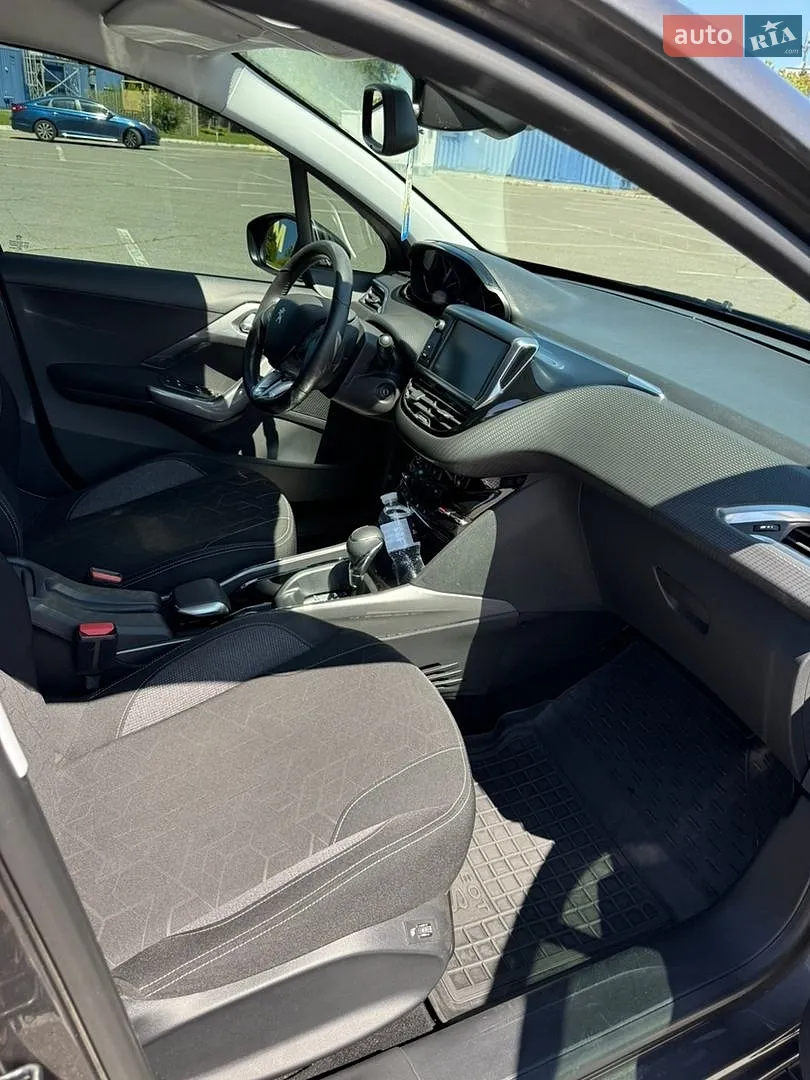 2019 Peugeot 2008 - мініатюра 10