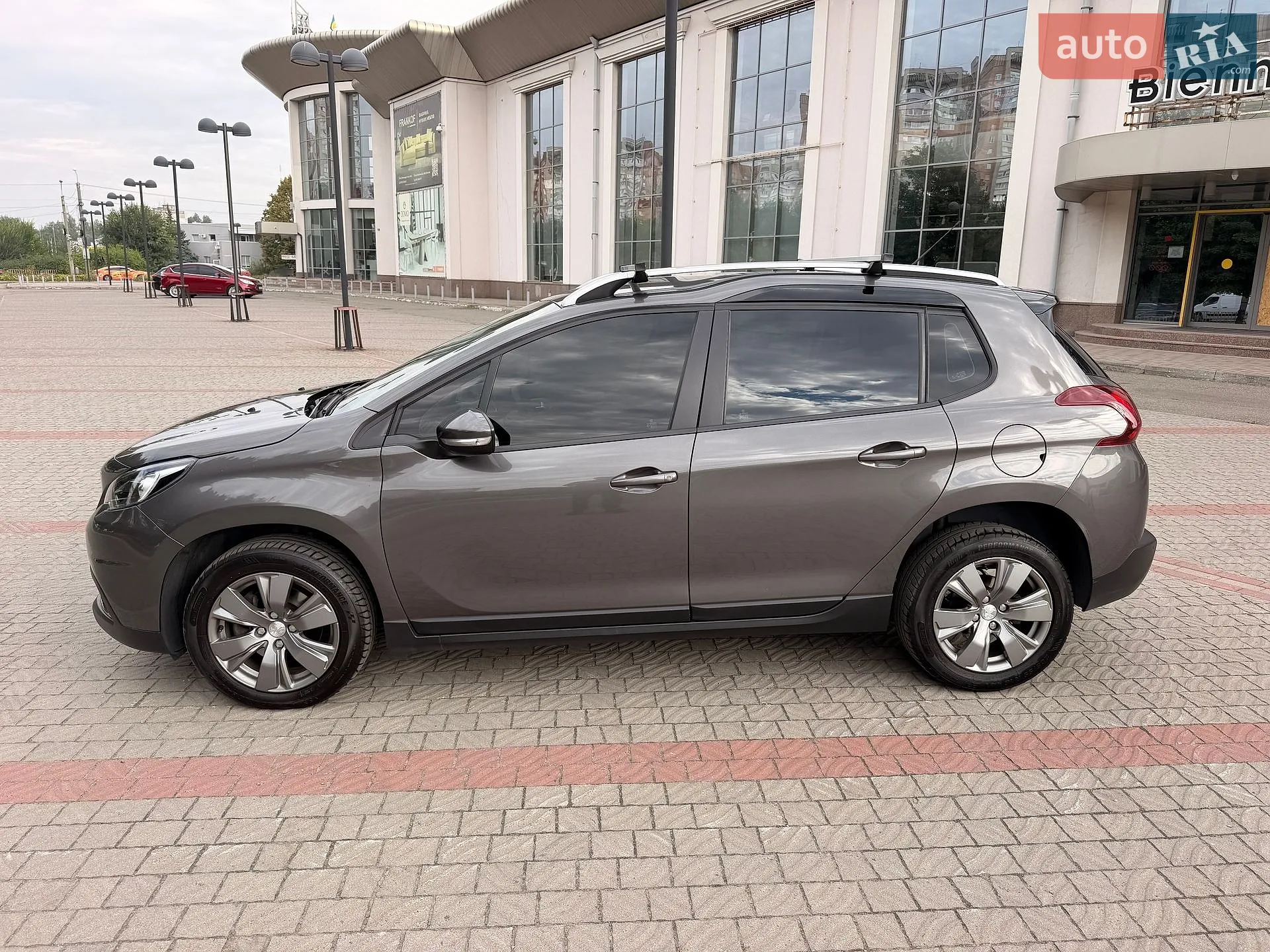 2019 Peugeot 2008 - мініатюра 5
