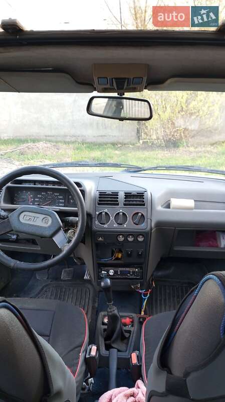 Хэтчбек Peugeot 205 1985 в Мукачево