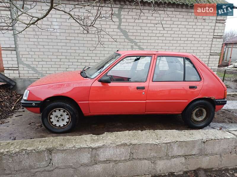 Хэтчбек Peugeot 205 1990 в Днепре