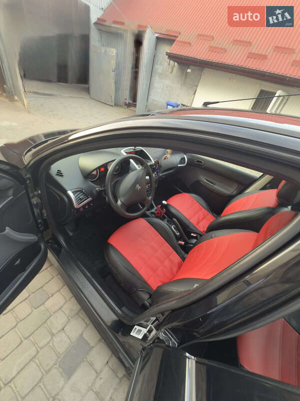 Хетчбек Peugeot 206+ 2011 в Городку