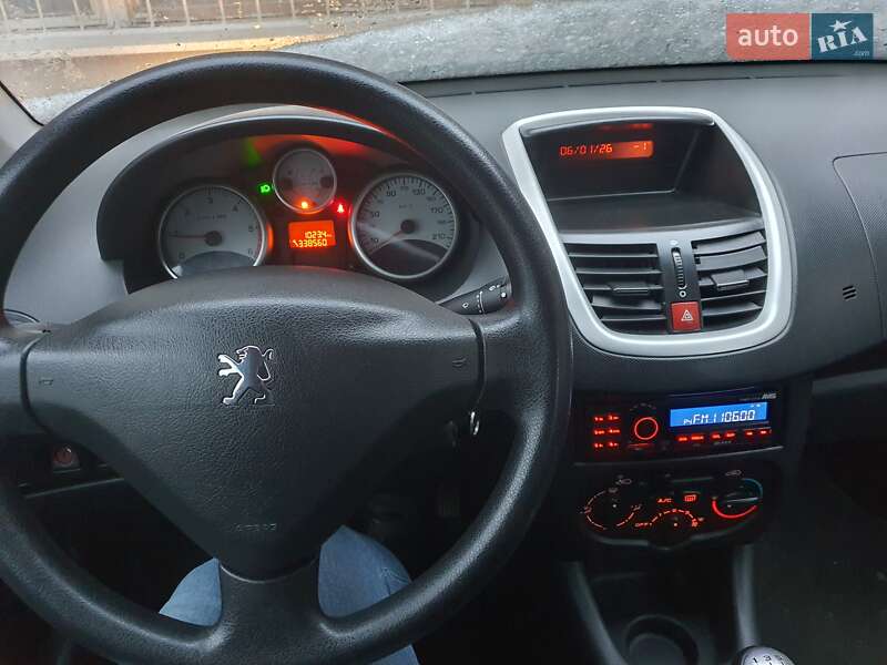 Хетчбек Peugeot 206+ 2011 в Івано-Франківську